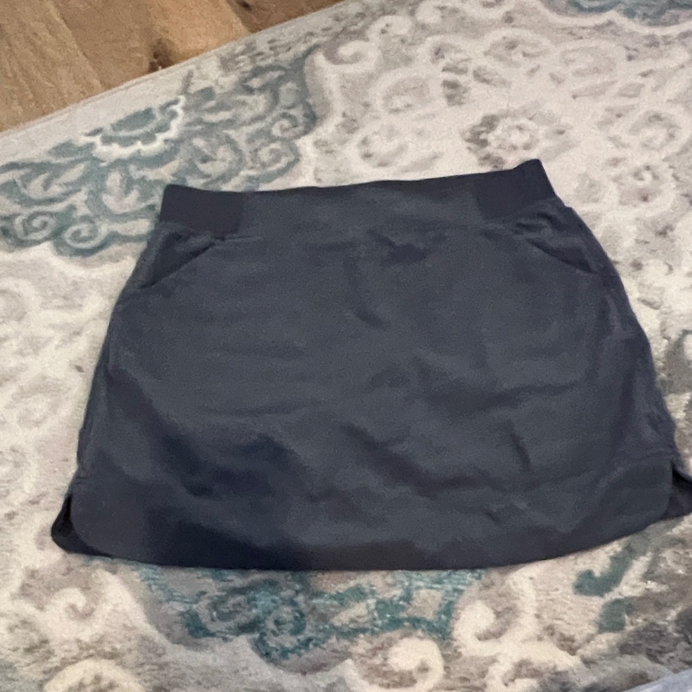 Stylish Women's Black Skort